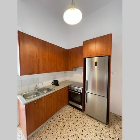 アパート Panos Modern 3-bedroom *